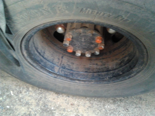 ขาย 6ล้อ ISUZU 145 เครื่อง6BB1 145แรง แห้งๆ ไม่ไอ ไม่หลวม เกียร์Rocky พ.พาวเวอร์ ช่วงล่างปึ๊ก ใหญ่ Fหน้า-หลัง คัสซีสวยไม่ผุ ไม่ดาม ยาง8.25 ดี 6เส้น กระบะเหล็กคอกเหล็กทั้งลูก ยาว4.3ม. ต่อใหม่ไม่นาน วางหัวNPR ภายในดี คอนโซลครบ หัวไม่ผุ เอกสารถูกต้อง พร้อมใช