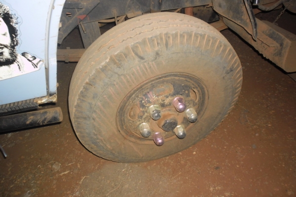 ขาย 6ล้อ ISUZU 145 เครื่อง6BB1 145แรง แห้งๆ ไม่ไอ ไม่หลวม เกียร์Rocky พ.พาวเวอร์ ช่วงล่างปึ๊ก ใหญ่ Fหน้า-หลัง คัสซีสวยไม่ผุ ไม่ดาม ยาง8.25 ดี 6เส้น กระบะเหล็กคอกเหล็กทั้งลูก ยาว4.3ม. ต่อใหม่ไม่นาน วางหัวNPR ภายในดี คอนโซลครบ หัวไม่ผุ เอกสารถูกต้อง พร้อมใช