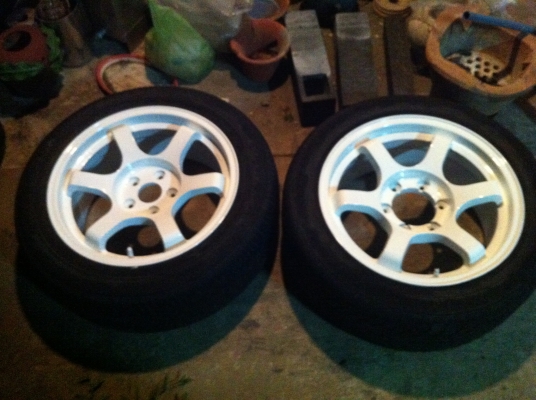 ขายเศษล้อte37 ขอบ17 6 รู 1 คู่