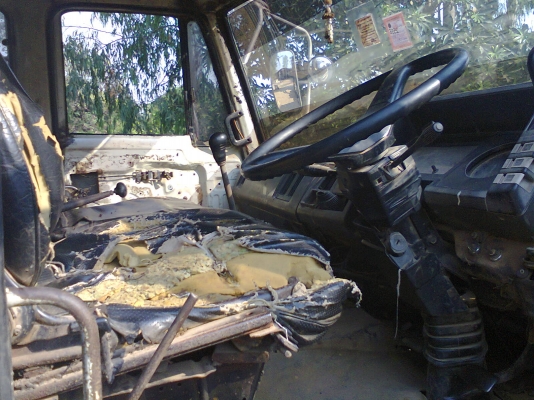 (หลุดมัดจำแล้ว_ขายต่อ)ขาย ROCKY สองเพลาดั้ม เครื่องHO7D 195 แรง มีสโลว์กลาง รถใช้งานทุกวัน (หลุดมัดจำแล้ว_ขายต่อ)ขาย ROCKY สองเพลาดั้ม เครื่องHO7D 195 แรง มีสโลว์กลาง รถใช้งานทุกวัน