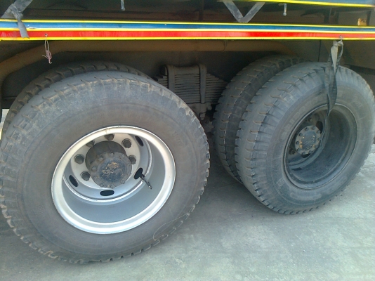 ISUZU 320 แรงม้า 10 ล้อ 2 เพลา ดัมพ์ มีระบบลากจูง