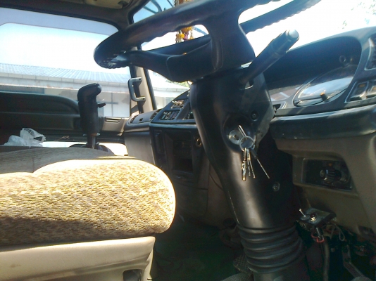 ISUZU 320 แรงม้า 10 ล้อ 2 เพลา ดัมพ์ มีระบบลากจูง