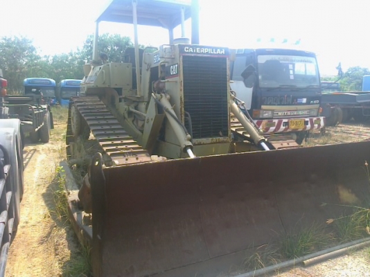 ขายรถแทรคเตอร์ CAT  D  5  H รถสภาพดีพร้อมทำงานได้เลยช่วงล่างเต็มพร้อมใช้