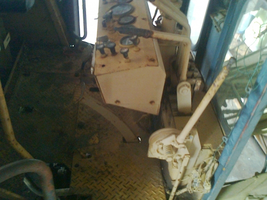 ขายรถเกรด KOMATSU GD 376H-49xx เอกสารเล่มทะเบียน