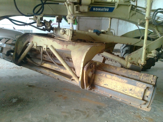 ขายรถเกรด KOMATSU GD 376H-49xx เอกสารเล่มทะเบียน