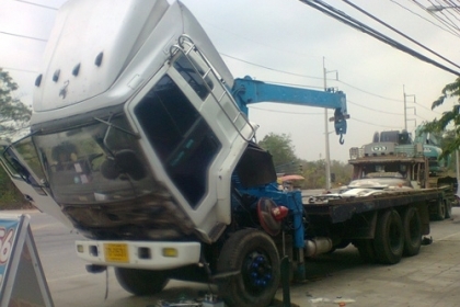 ขายเครนทอดาโน 4 ตัน 3 ปลอก 2 ชัก ยาวประมาณ -9- 8 เมตร
