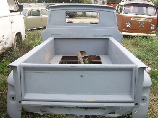 ขายแลกอาปาเช่ 60 ปะผุเรียบร้อย (แถมต่างจังหวัดช่วยค่ารถยกครึ่งหนึ่ง-ในกรุงเทพฟรีครับ) ของแถมเยอะครับ (ไม่มีเบาะ-ไม่คัสซี-ไม่มีกระจกหน้าหลังครับ) ตามรูปครับ