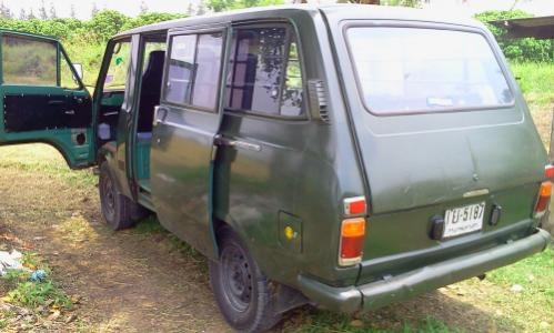 ขายรถตู้ โตโยต้าไฮเฮช rh11 รุ่นแรก