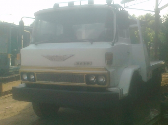 HINO KT920 - 168 HP EH700 รถหางปลาสิบล้อเพลาเดียว ใช้ลาก PC 200 ได้เลยครับ เครื่องแรงดีมาก หัวเก๋งสีสันสวยไม่มีผุเลย พวงมาลัยเพาเวอร์ ช่วงล่างแน่นคัชซีสวยไม่มีแตกบวม ยางสภาพดีพร้อมลากพร้อมบรรทุกได้เลย เอกสารทะเบียนครบพร้อมโอน ราคาต่อรองได้ครับ