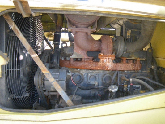 WA350-3-50519KOMATSUตอนนี้รถจอดที่(CSนวนคร)ครับ