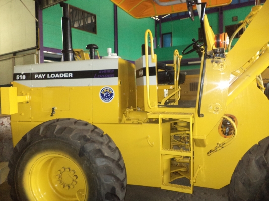 510-17015รถตักKOMATSUตอนนี้รถจอดที่(CSนวนคร)ครับ