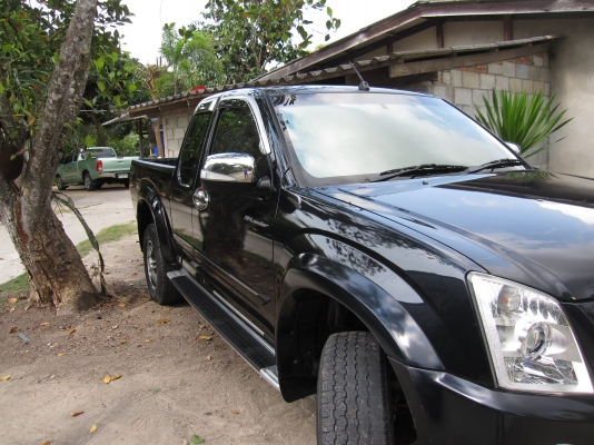 ขาย ISUZU D-MAX Hi-Lander  SUPER PLATINUM ปี 2010 ราคา 530,000 บาท