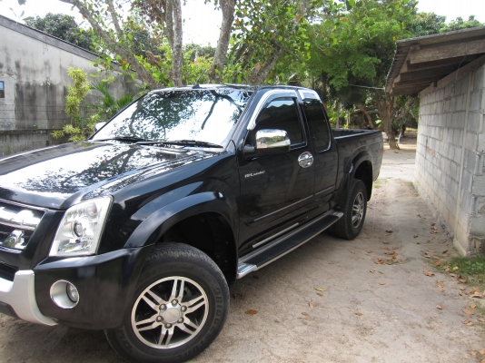 ขาย ISUZU D-MAX Hi-Lander  SUPER PLATINUM ปี 2010 ราคา 530,000 บาท