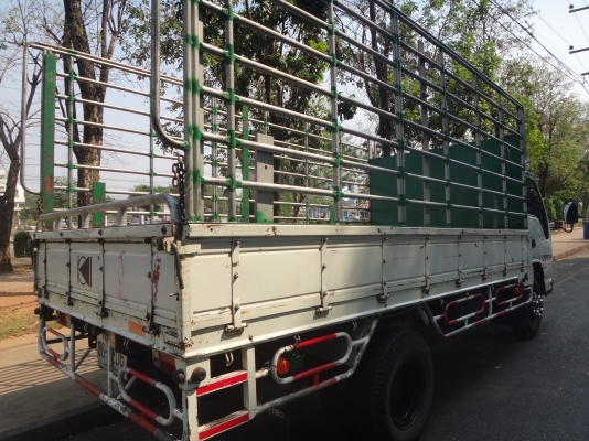 ขายด่วน  รถหกล้อ   ISUZU  NPR   130 สภาพดีเดิม  พร้อมใช้งาน