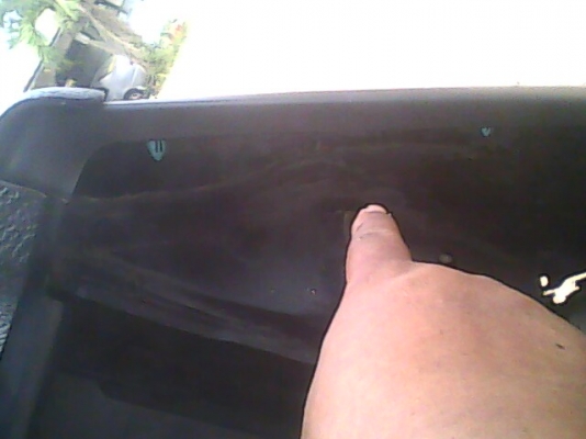 กะบะยกลงไทตัน