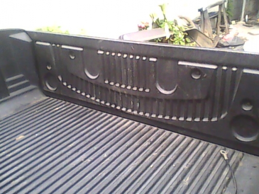 กะบะยกลงไทตัน