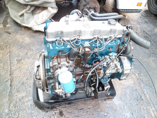 ขายเครื่อง nissan sd 25