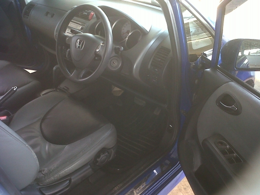 ขายรถสวยพร้อมใช้งาน เล่มทะเบียนพร้อม สวยสุดในรุ่นครับ ขายรถสวยพร้อมใช้งาน เล่มทะเบียนพร้อม สวยสุดในรุ่นครับ