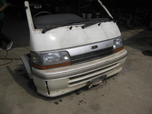แผงหน้าตัดTOYOTA HIAEC(หัวจรวจ)