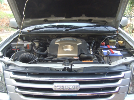 ขายกระบะ 4 ประตู 2 คัน  Isuzu และ  Toyota