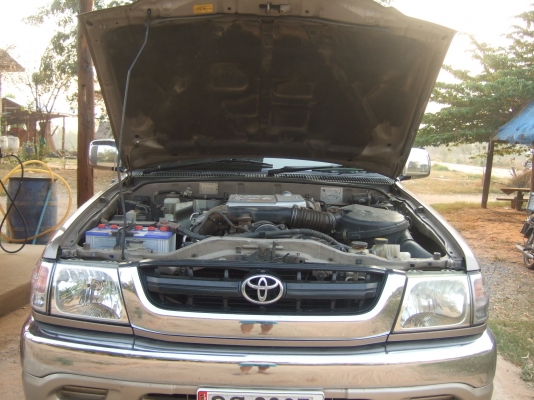 ขายกระบะ 4 ประตู 2 คัน  Isuzu และ  Toyota