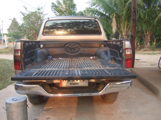 ขายกระบะ 4 ประตู 2 คัน  Isuzu และ  Toyota