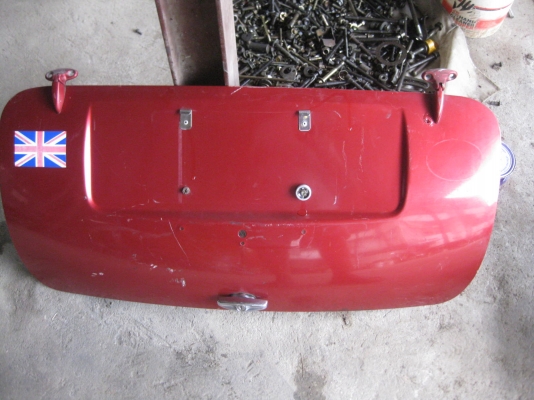 ฝากระโปรงท้ายและประตูช้าย มินิ คูเปอร์ MINI COOPER