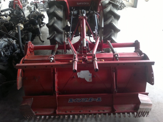 ขายรถไถแบบนั่งขับเก่าญี่ปุ่น 2เพลา 4WDยี่ห้อ shibaura รุ่นP17F สเปเชี่ยว  ขนาด 17แรงม้าสภาพสวยพร้อมใช้งาน