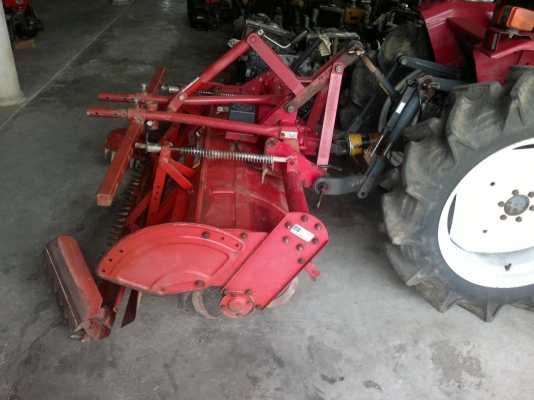 ขายรถไถแบบนั่งขับเก่าญี่ปุ่น 2เพลา 4WDยี่ห้อ shibaura รุ่นP17F สเปเชี่ยว  ขนาด 17แรงม้าสภาพสวยพร้อมใช้งาน