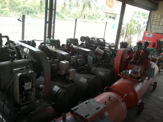 ขายเครื่องปั้มลมเก่าญี่ปุ่นยี่ห้อ iwataหรือnakamura ขนาด15 แรงสภาพสวยไฟ 380 V ขายเครื่องปั้มลมเก่าญี่ปุ่นยี่ห้อ iwataหรือnakamura ขนาด15 แรงสภาพสวยไฟ 380 V