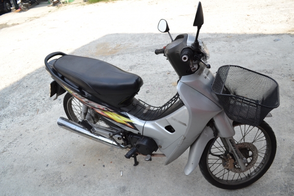 Wave100 ปี2004  มือเดียว ติดต่อที่ O81-7O2326O