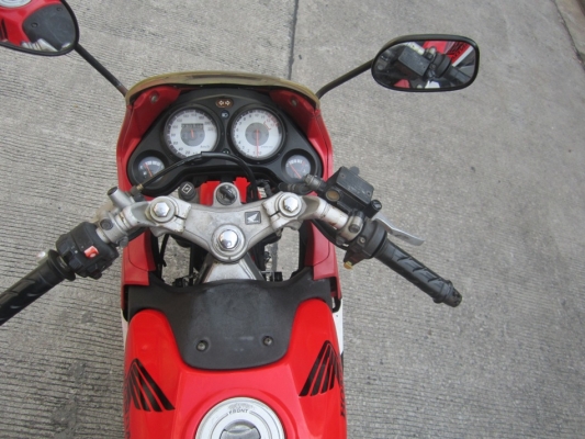 ขาย CBR ปี46 ไมขาวเครื่องเดิมชุดโอนครบ