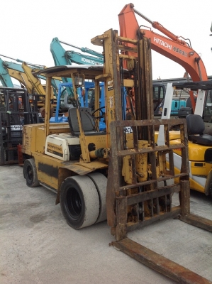 ขาย ฟอล์คลิฟต์ 3.5 ตัน  KOMATSU FD35-4  เสา 4 เมตร เท งาได้ รถเก่าญี่ปุ่น