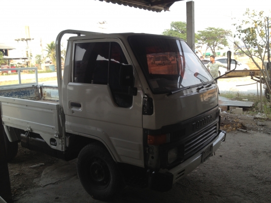 Toyota Dyna 4 ล้อ ทะเบียนไม่ติดเวลา