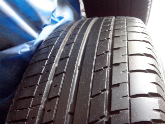 ขายล้อกะทะขอบ 15 พร้อมยาง 2500 บาท