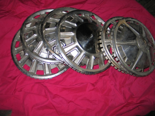 - ขอขายฝาครอบล้อหน่อยนะคระบ