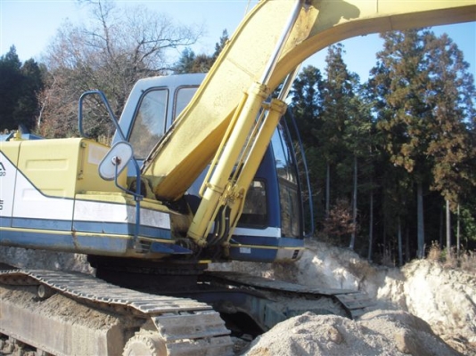 SK120-1-09992KOBELCOตอนนี้รถจอดอยู่ที่(CSนวนคร)ครับ