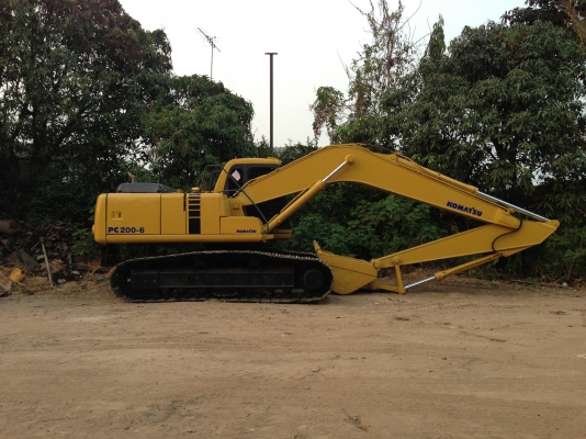 ขายแมคโฮ PC200-6