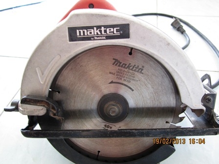 เลื่อยวงเดือน maktec mt580 สภาพใหม่ ราคาถูกมาก