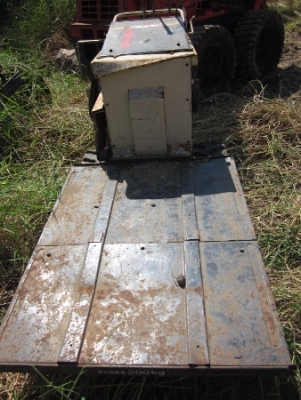 ขาย-รถบรรทุกตีนตะขาบ ISEKI: HMG450 เครื่องยนต์เบนซิน มือสองตรงจากญี่ปุ่น ขาย-รถบรรทุกตีนตะขาบ ISEKI: HMG450 เครื่องยนต์เบนซิน มือสองตรงจากญี่ปุ่น