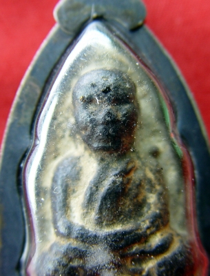 หลวงปู่ทวดมีจุดที่ไหล่ หลวงปู่ทวดมีจุดที่ไหล่