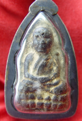 หลวงปู่ทวดมีจุดที่ไหล่ หลวงปู่ทวดมีจุดที่ไหล่