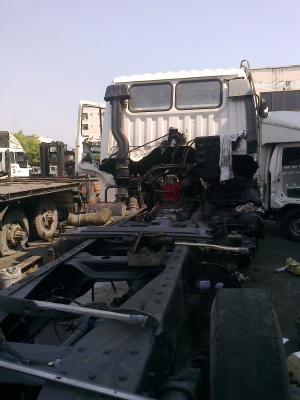 ขายรถ10ล้อหัวคัสซีสวยๆ ขายรถ10ล้อหัวคัสซีสวยๆ