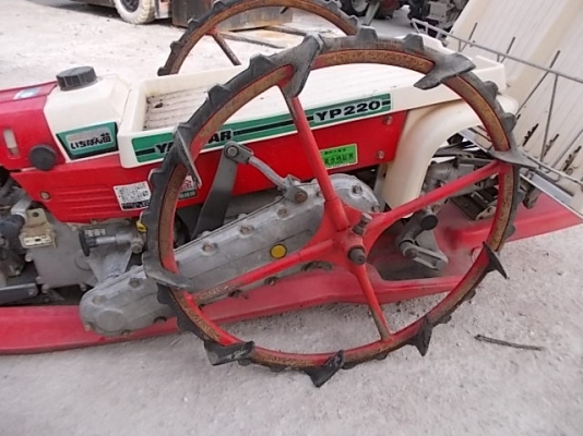 รหัส:12000782รถปลูกข้าวดำนาใช้เครื่องK24G-EZ  0.098Lขนาด1.7แรงwww.nihonmono.com