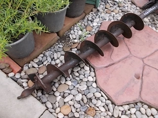 รหัส:12000721เครื่องเจาะดินเครื่องMitsubishi T170(3.0PS.)เหมาะใช้เจาะดินวางหลุมลึกยาว75cmwww.nihonmono.com