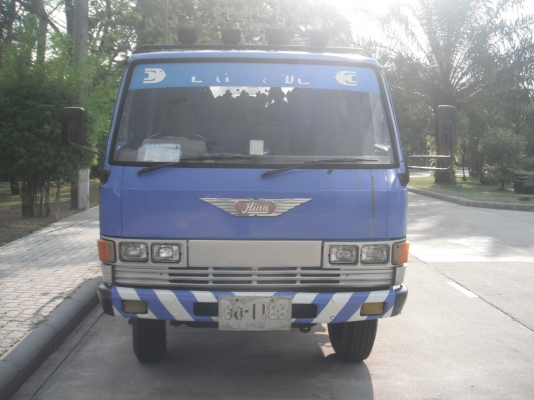 ขายรถน้ำ 6 ล้อ KM777 สภาพพร้อมใช้งาน 365,000 บาท