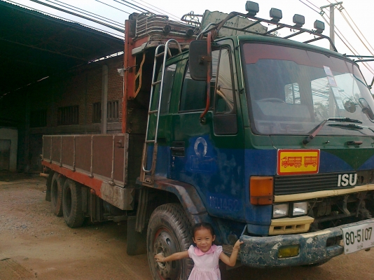 ขายด่วน ISUZU เครื่อง 175 แรงพร้อมใช้สุดๆวิ่งงานได้เลย