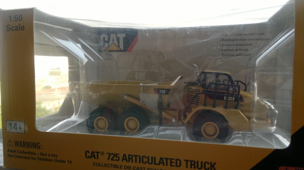 รถ caterpillar มีหลายรุ่นให้เลือกสะสมหรือจะใช้เป็นของฝากติดต่อสอบถามได้ตลอด 24 ชมคับ รถ caterpillar มีหลายรุ่นให้เลือกสะสมหรือจะใช้เป็นของฝากติดต่อสอบถามได้ตลอด 24 ชมคับ