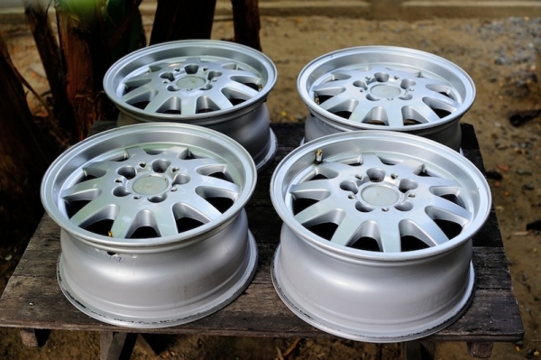 ล้อ BMW SPOKE STYLING 7" ET47 ขอบ15" 5/120
