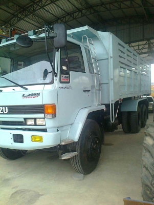 10ล้อดั้ม ISUZU 210 เปลี่ยนเครื่อง 240ฝาส้ม เกียร์สโลยก